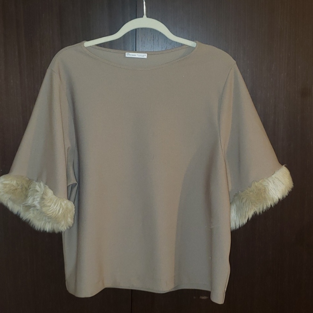 Zara Top